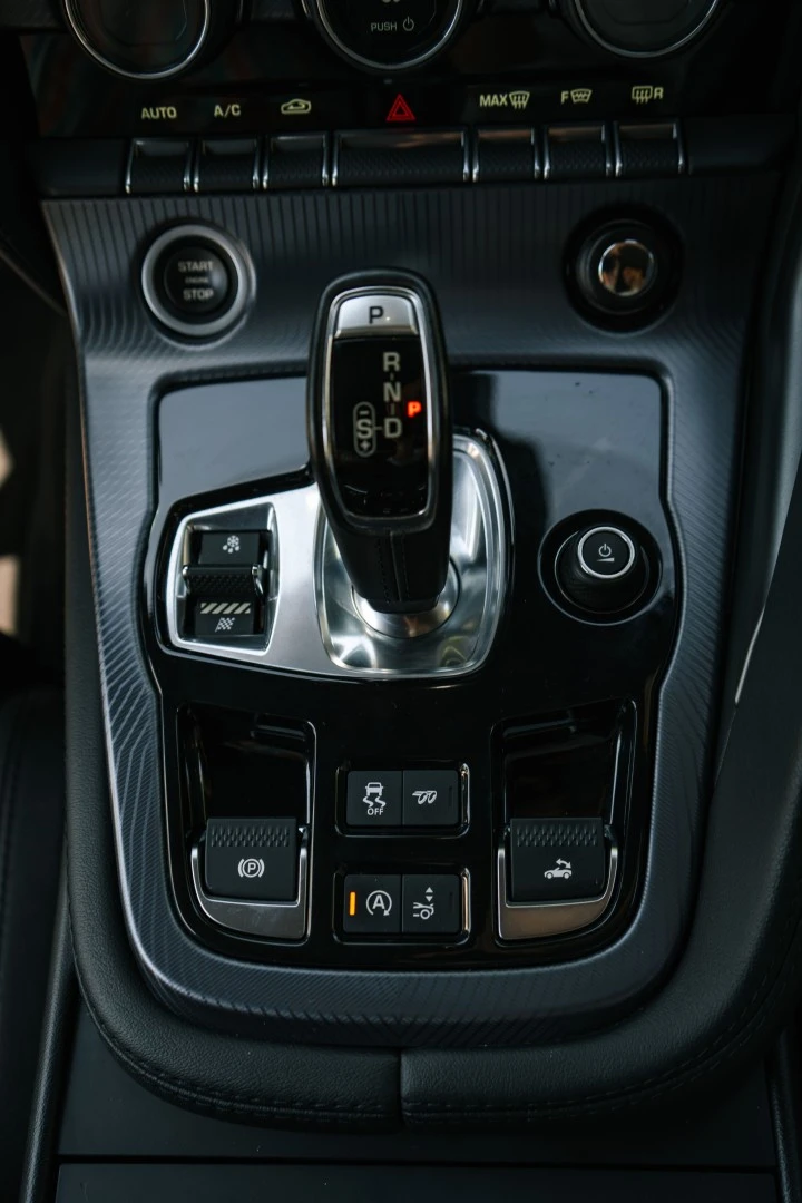 Jaguar F-Type 2.0 i4 R-Dynamic