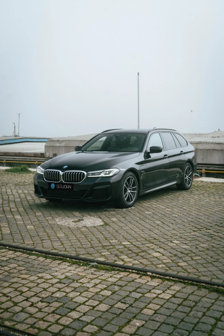 BMW 530 e Pack Desportivo M