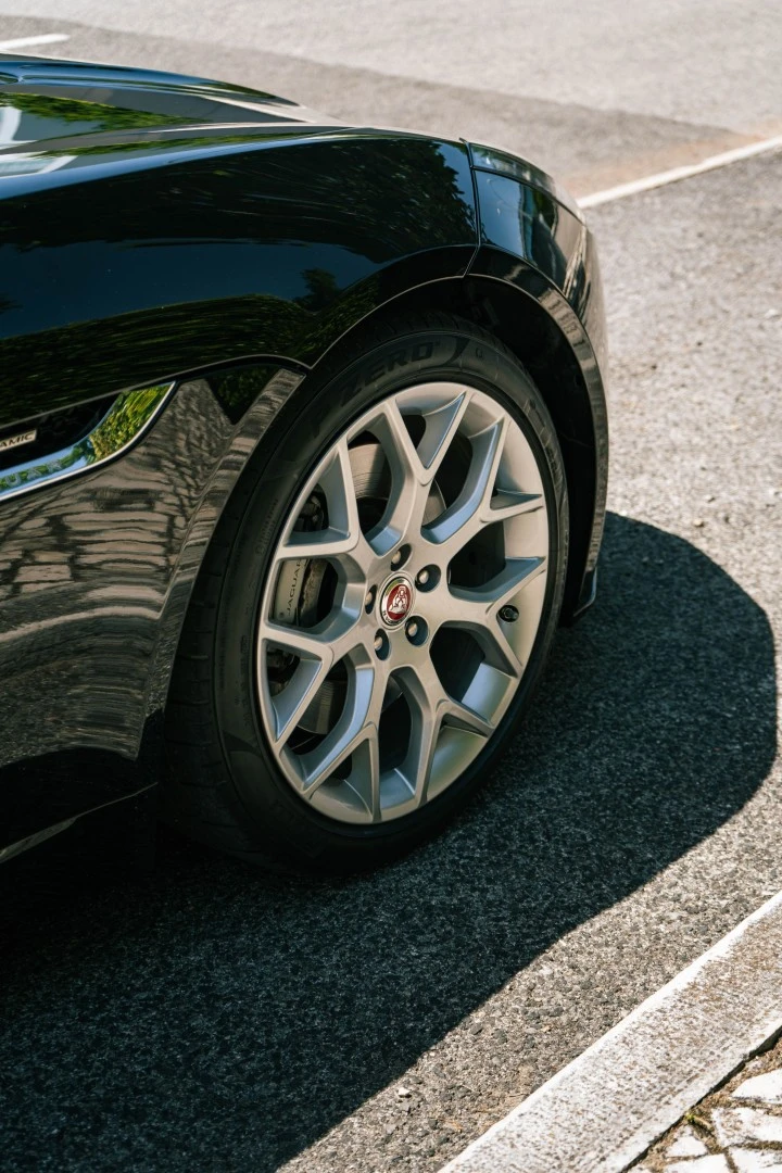 Jaguar F-Type 2.0 i4 R-Dynamic