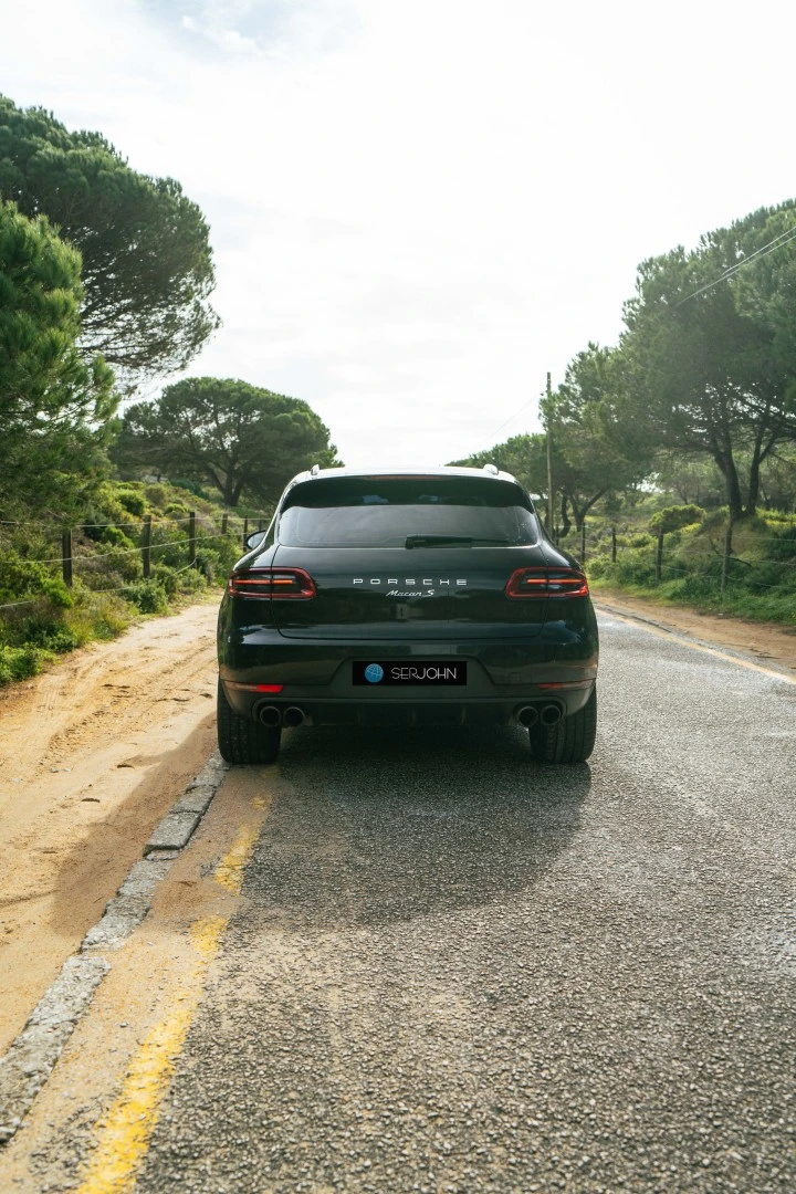 Porsche Macan S
