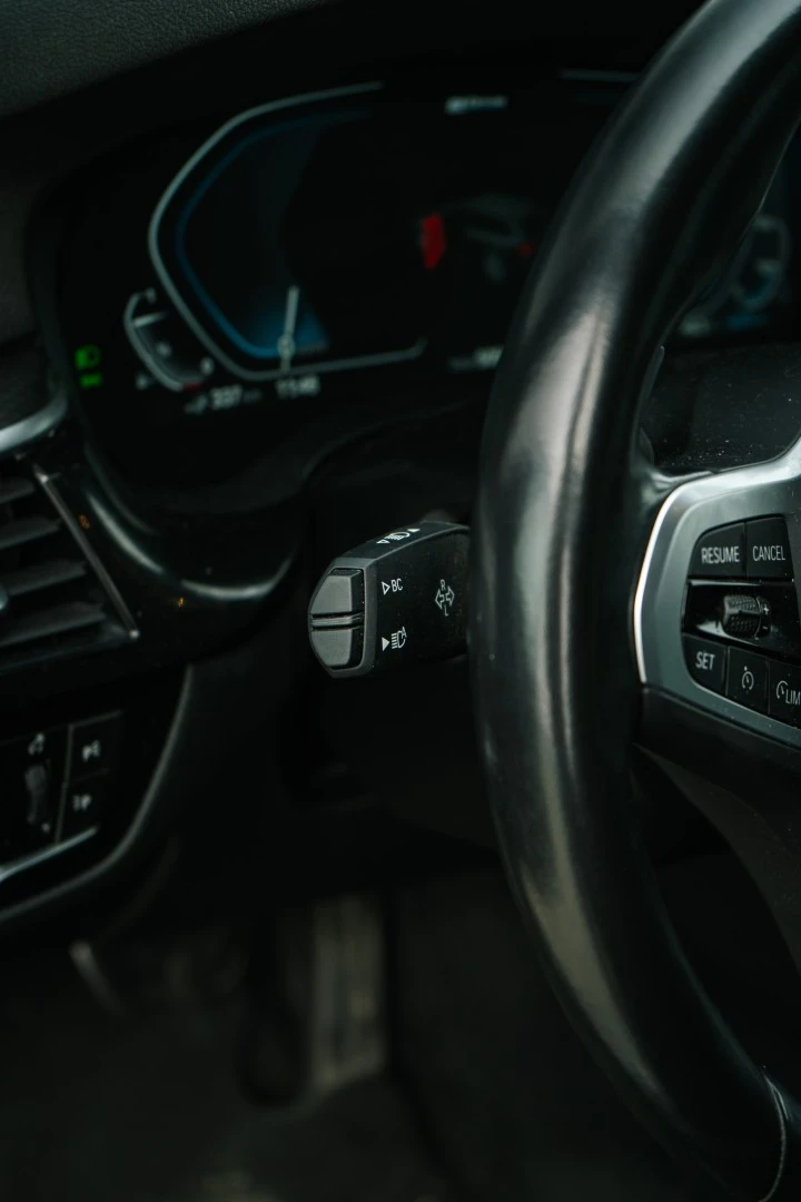 BMW 530 e Pack Desportivo M