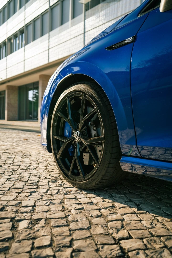 VW Golf 2.0 TSI R DSG