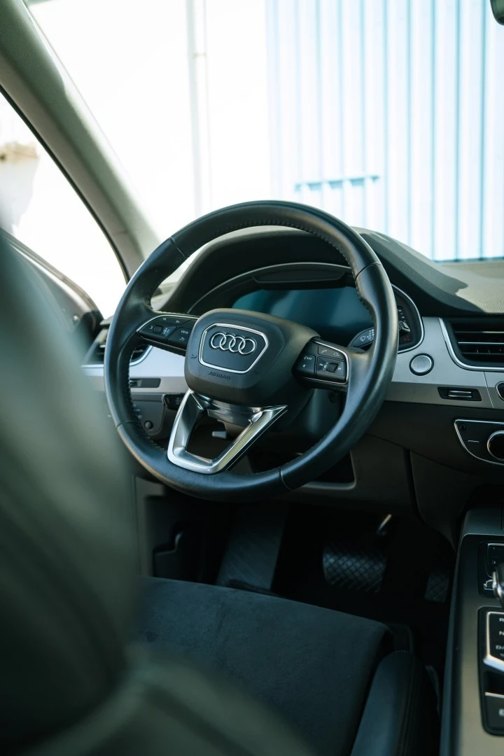 Audi Q7 3.0 TDi quattro Tiptronic 7L