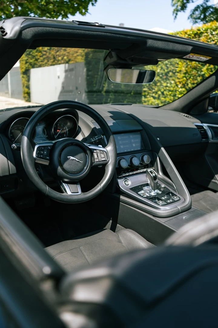 Jaguar F-Type 2.0 i4 R-Dynamic