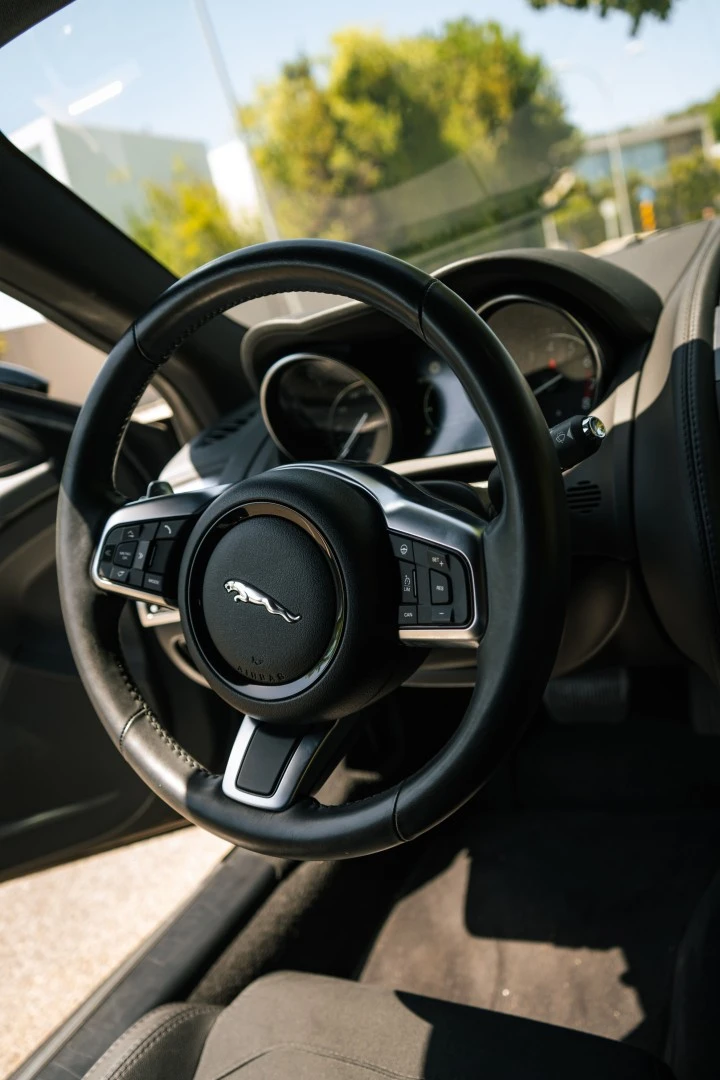 Jaguar F-Type 2.0 i4 R-Dynamic