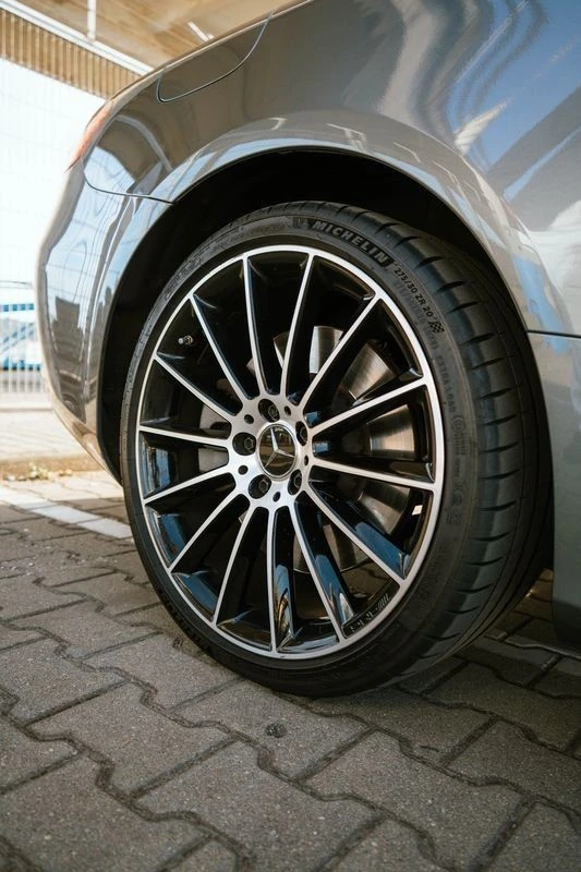 Mercedes-Benz E 53 AMG 4-Matic+