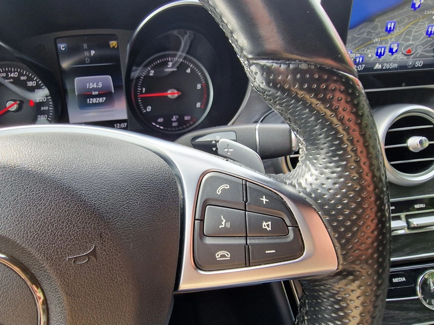 Mercedes-Benz C 250 d Coupe 9G-TRONIC AMG Line