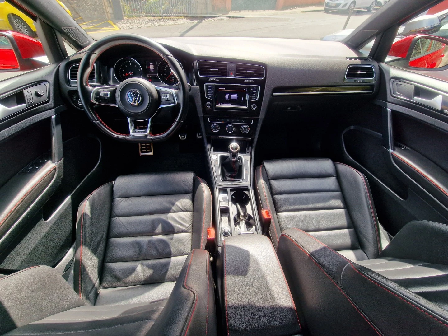 VW Golf 2.0 TSi GTi Performance