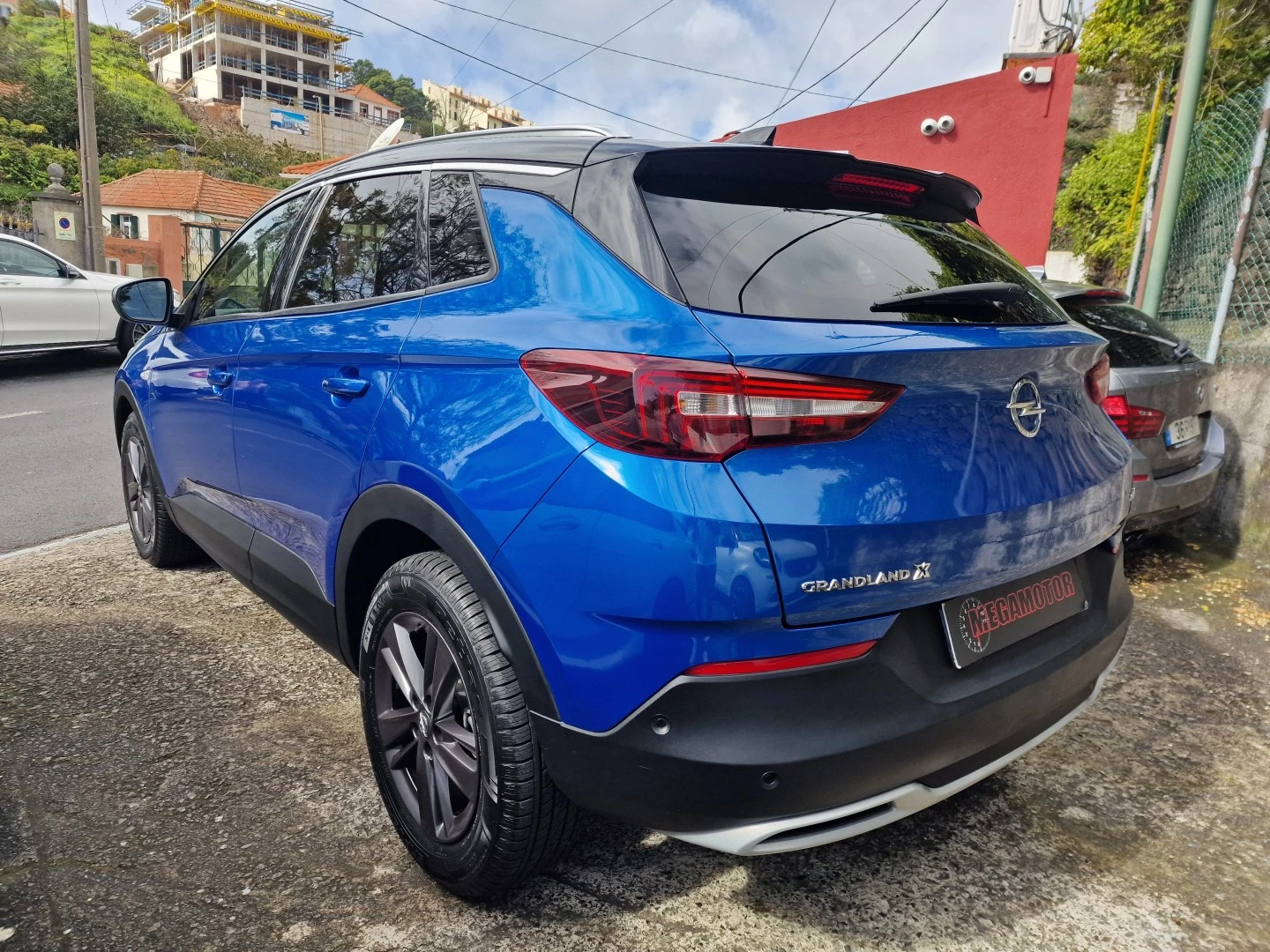 Opel Grandland X 1.2 S&amp;S Business Edition