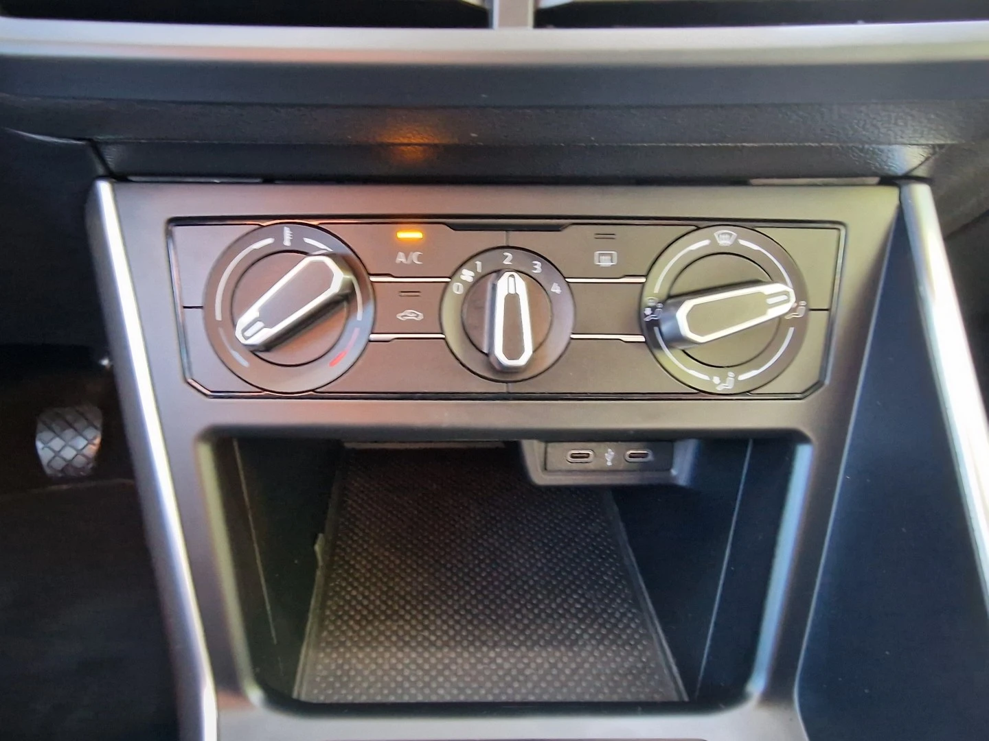 VW Taigo 1.0 TSI Life