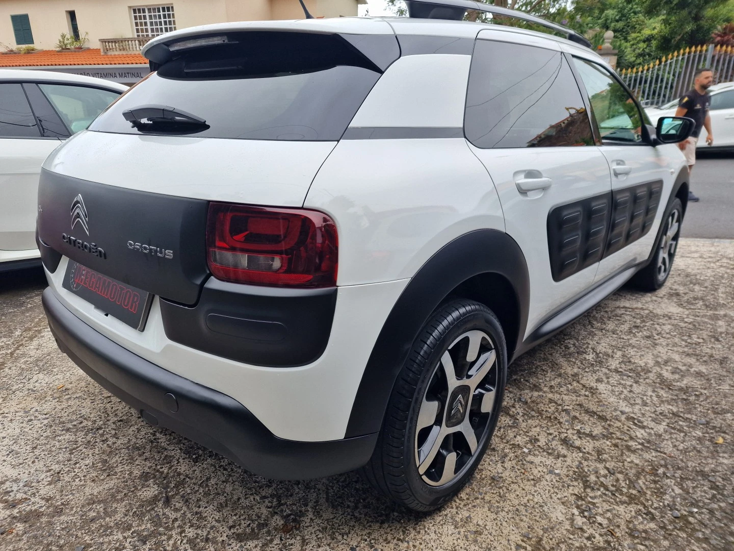 Citroën C4 Cactus 1.6 BlueHDi Shine