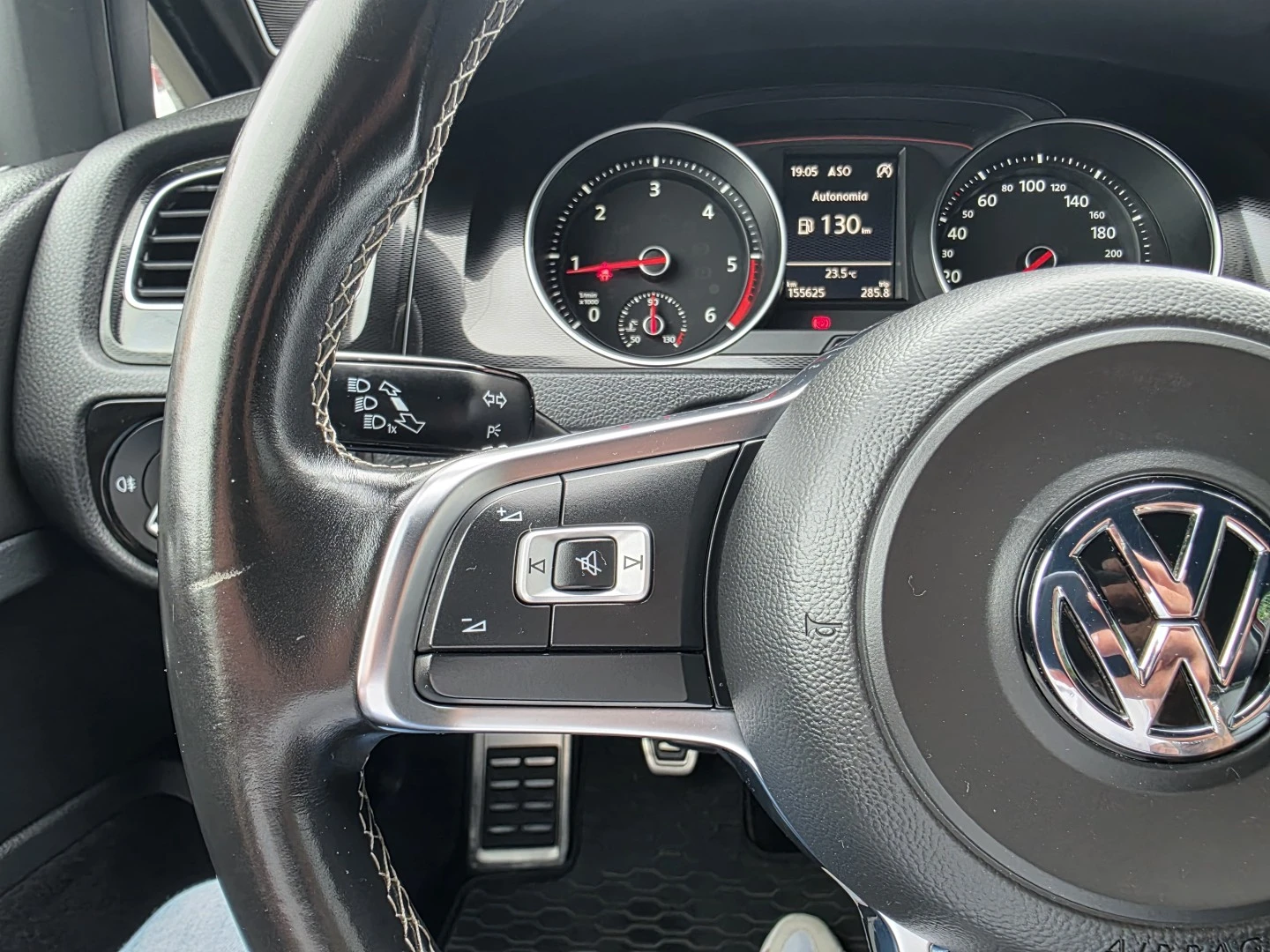 VW Golf 2.0 TDi GTD