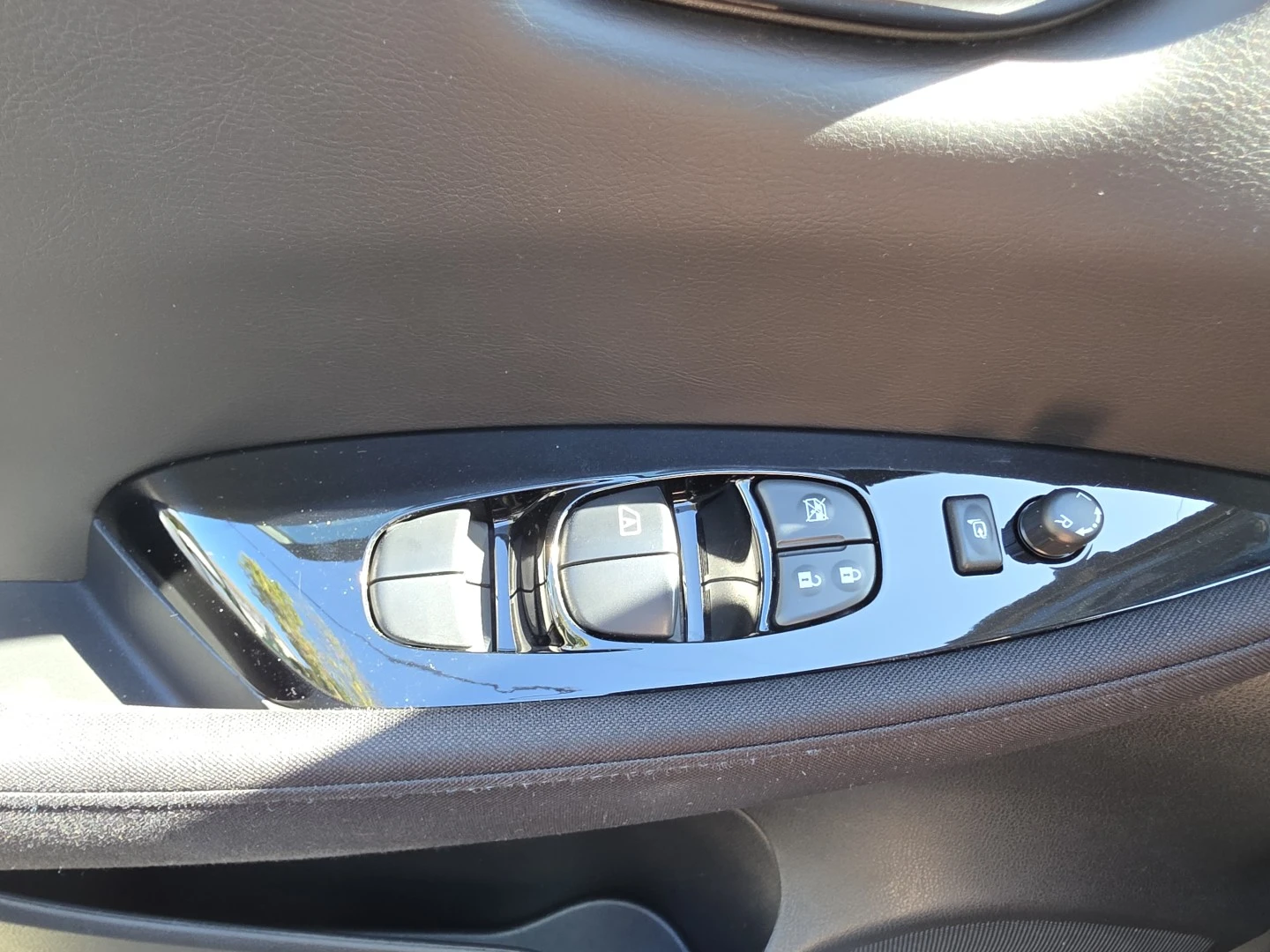 Nissan Leaf N-Connecta Full Led