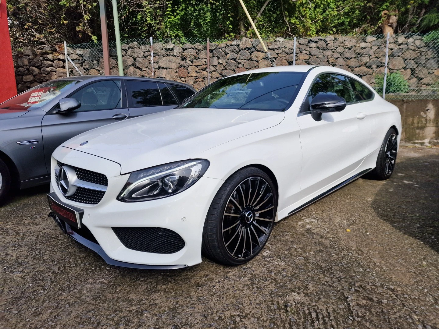 Mercedes-Benz C 250 d Coupe 9G-TRONIC AMG Line