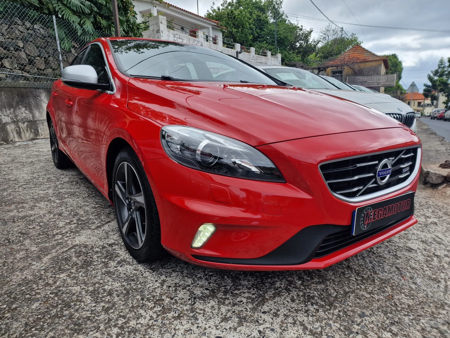 Volvo V40 1.6 D2 R-Design Momentum