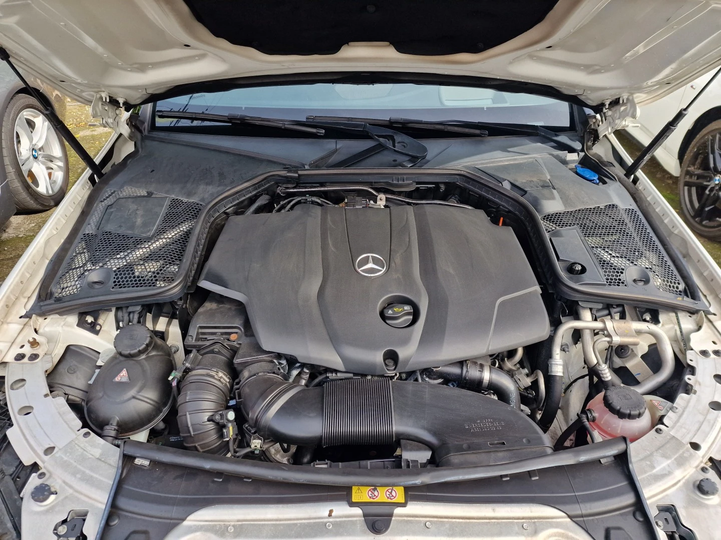 Mercedes-Benz C 250 d Coupe 9G-TRONIC AMG Line