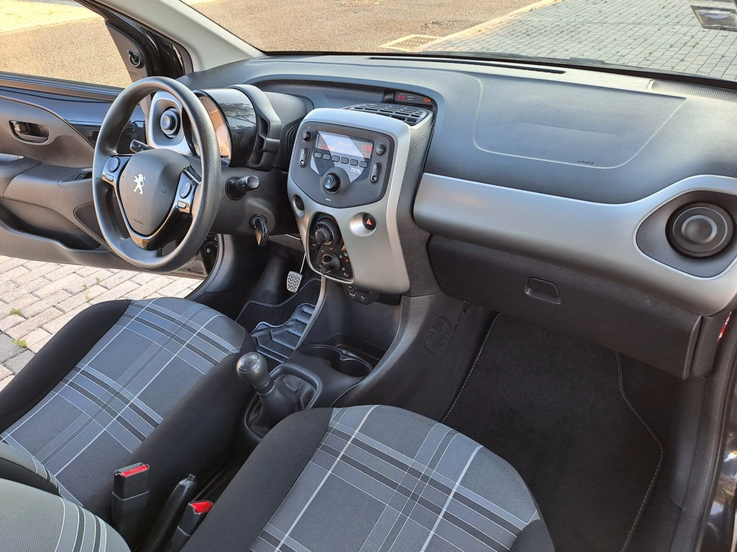 Peugeot 108 1.0 VTi Style