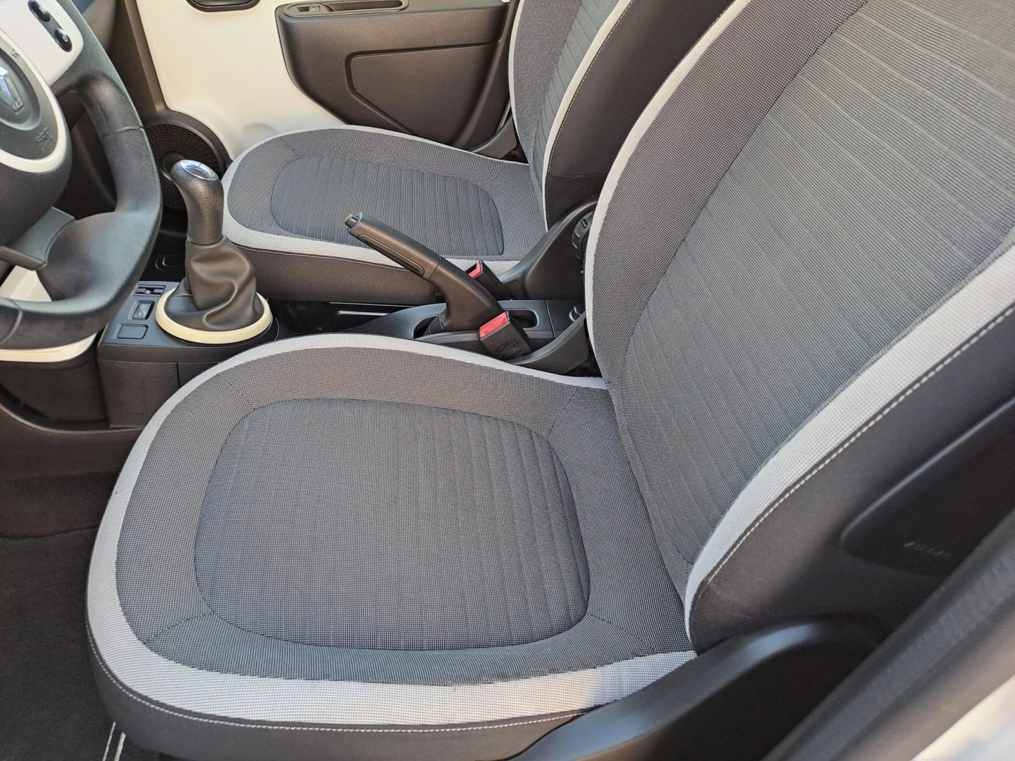 Renault Twingo 1.0 SCe Night&amp;Day
