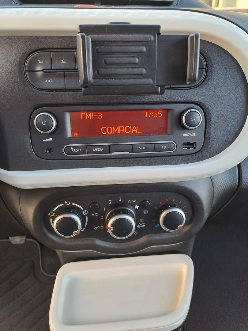 Renault Twingo 1.0 SCe Night&amp;Day