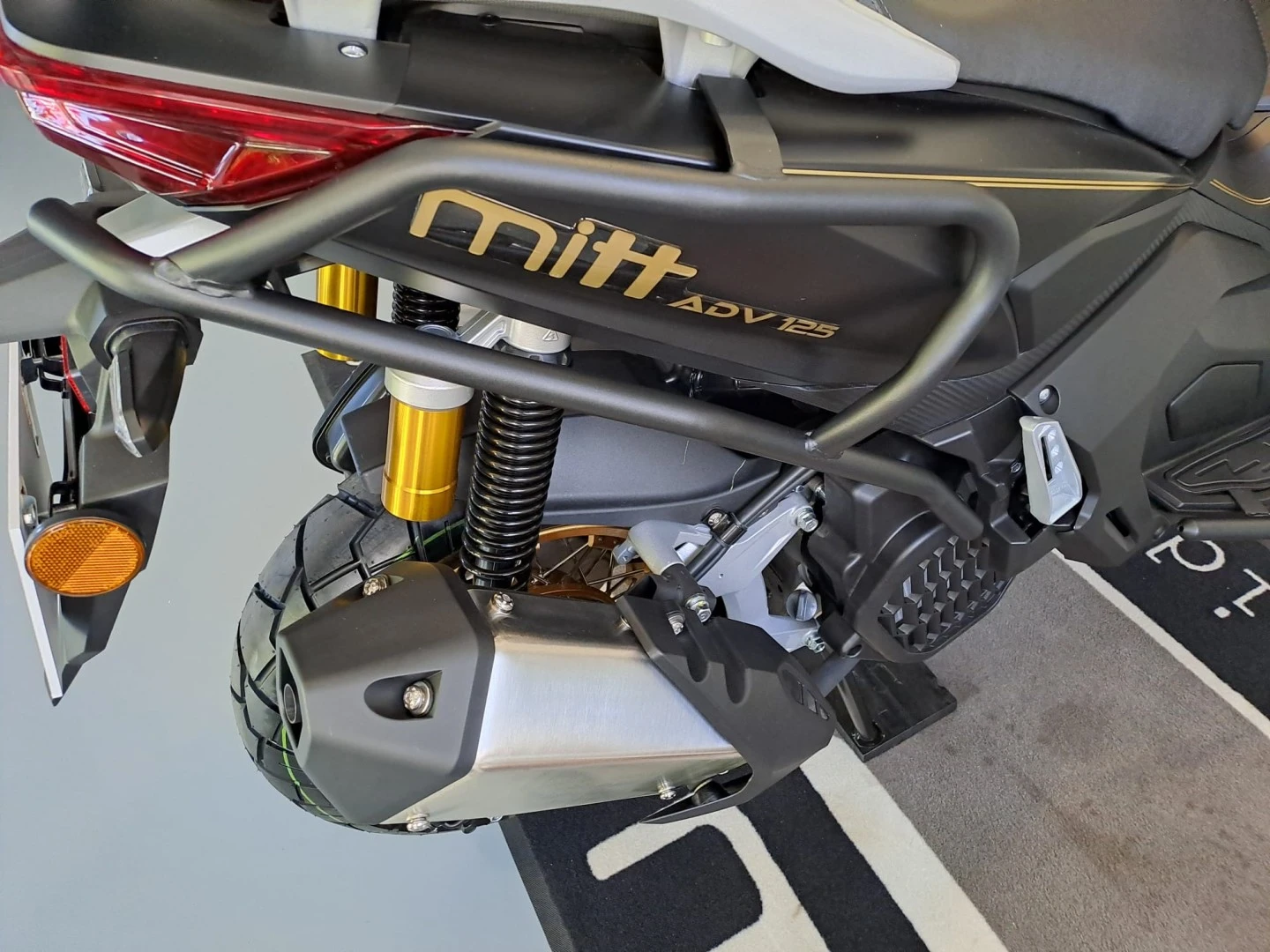 Mitt 125 ADV EXTREME ADV EXTREME