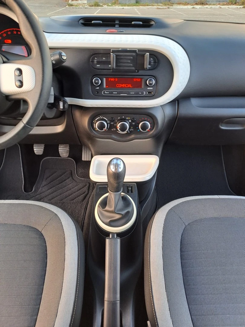 Renault Twingo 1.0 SCe Night&amp;Day