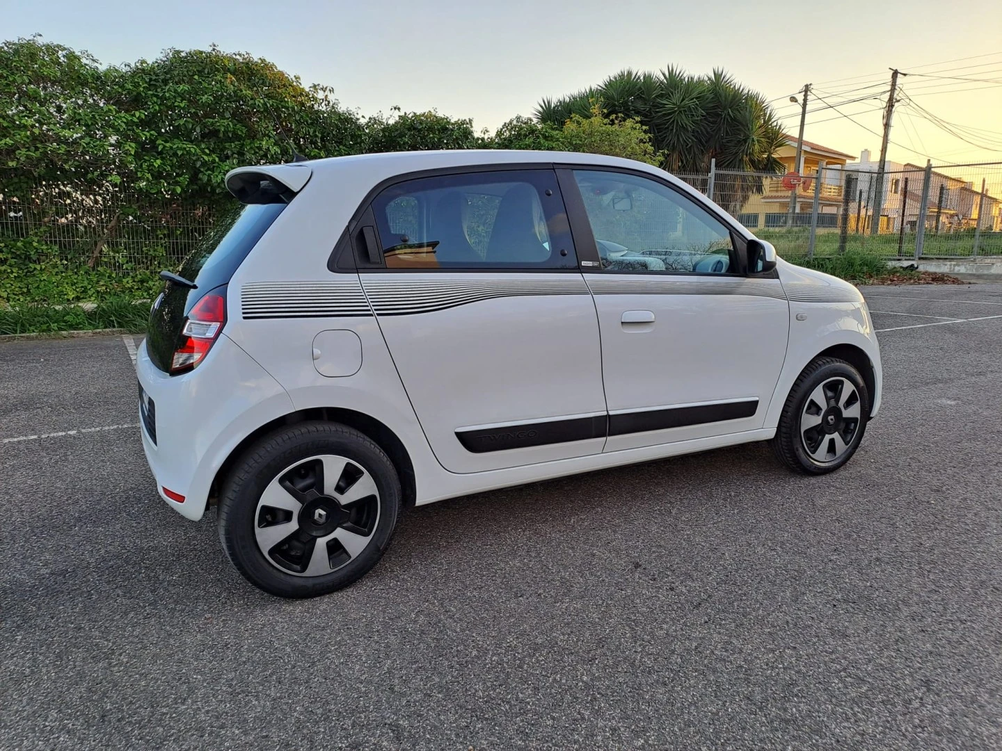 Renault Twingo 1.0 SCe Night&amp;Day