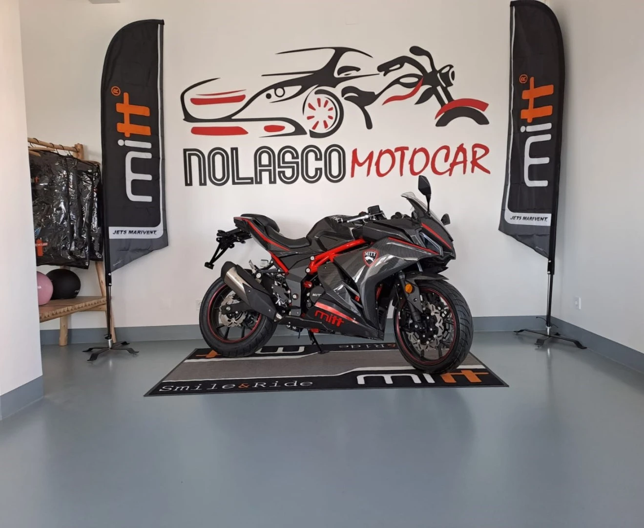 Mitt 125 GP GP CARBON