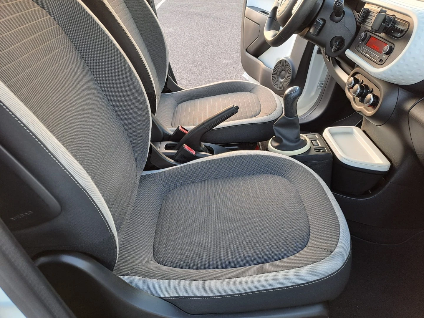 Renault Twingo 1.0 SCe Night&amp;Day