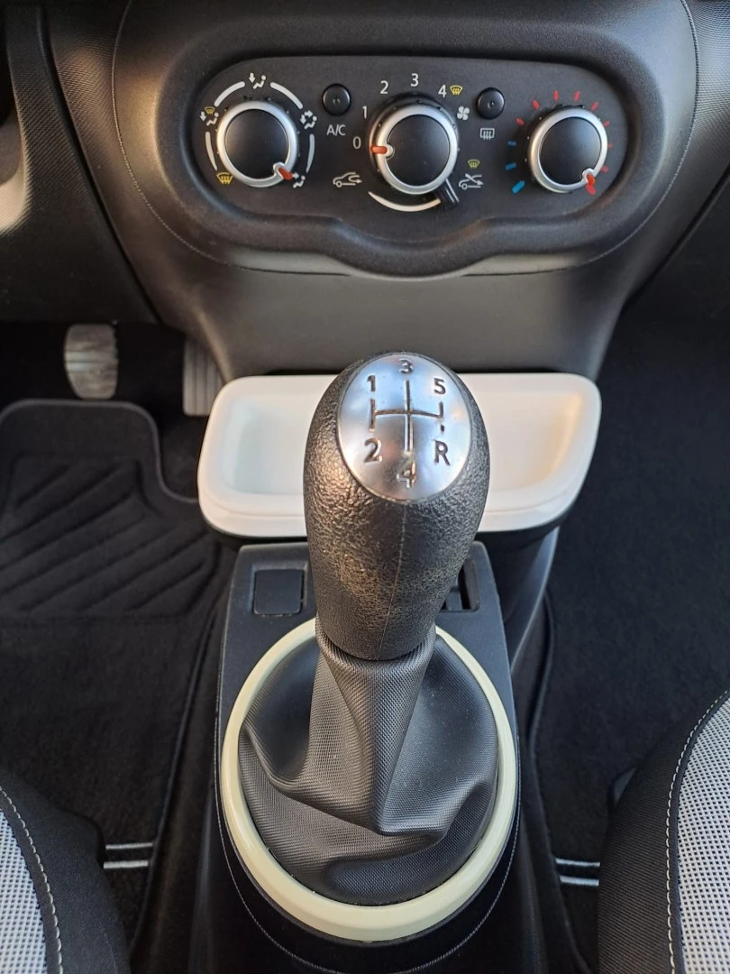 Renault Twingo 1.0 SCe Night&amp;Day