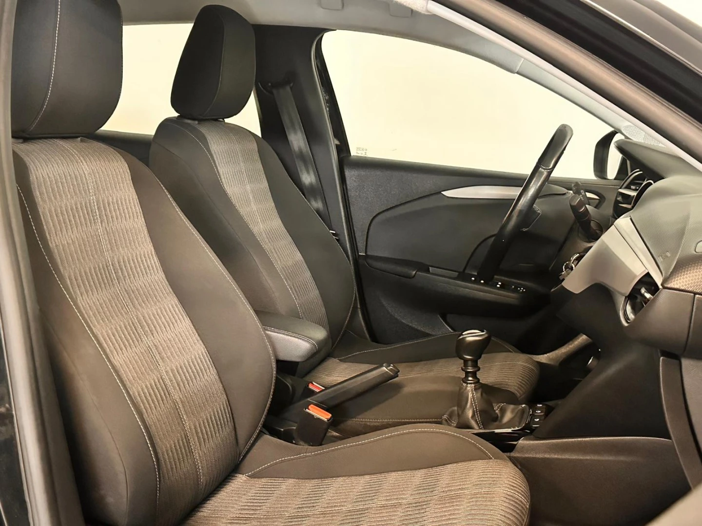 Opel Corsa 1.2 T Edition