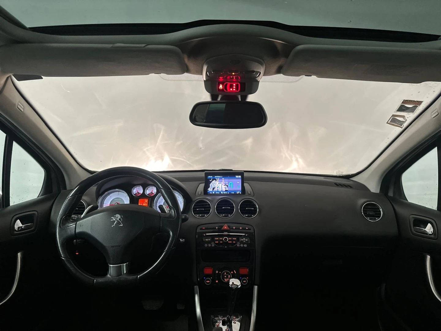 Peugeot 308 SW 1.6 HDi Premium CMP6