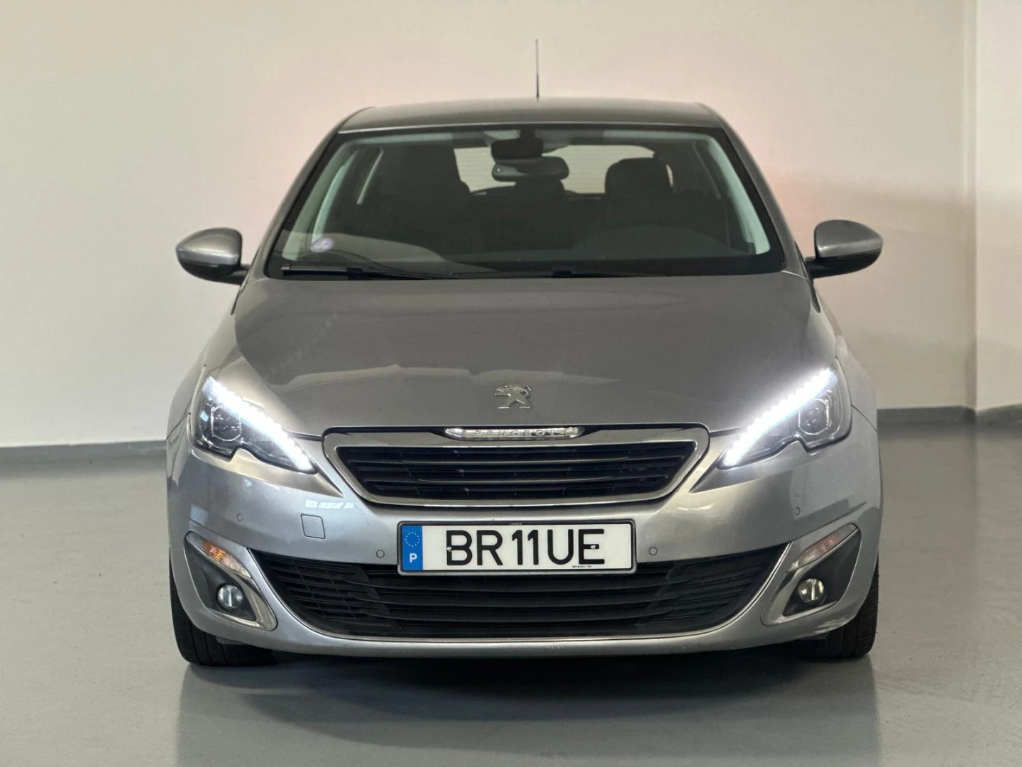 Peugeot 308 1.2 PureTech Allure EAT6
