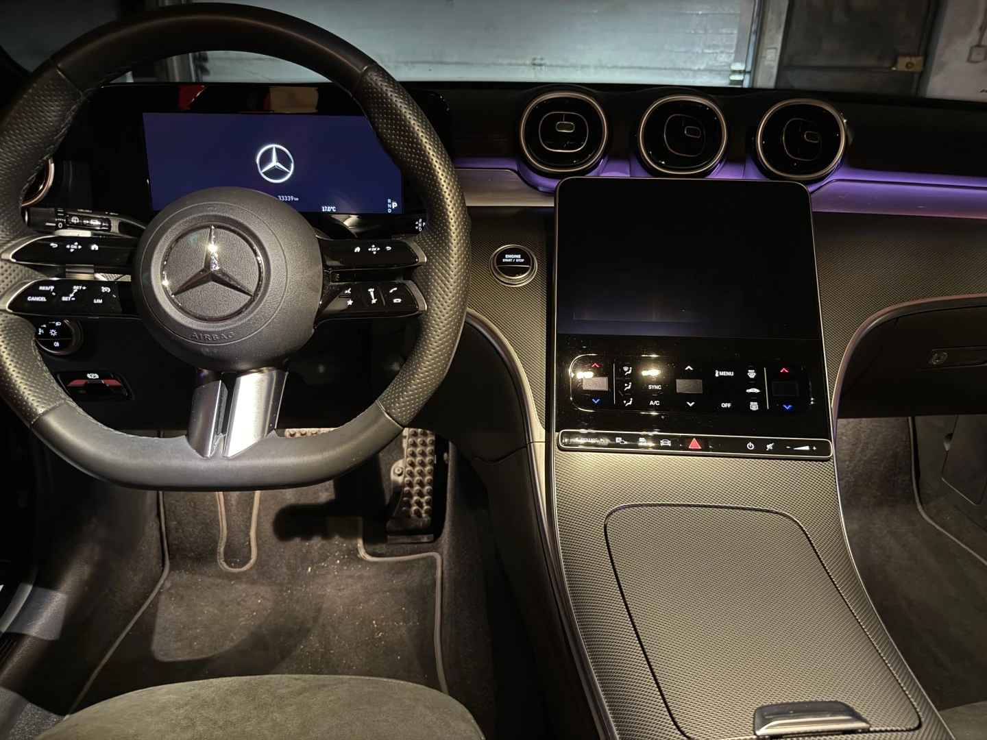 Mercedes-Benz C 300 e AMG Line