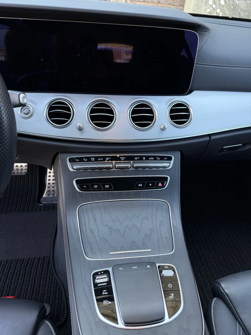 Mercedes-Benz E 300 De AMG Line