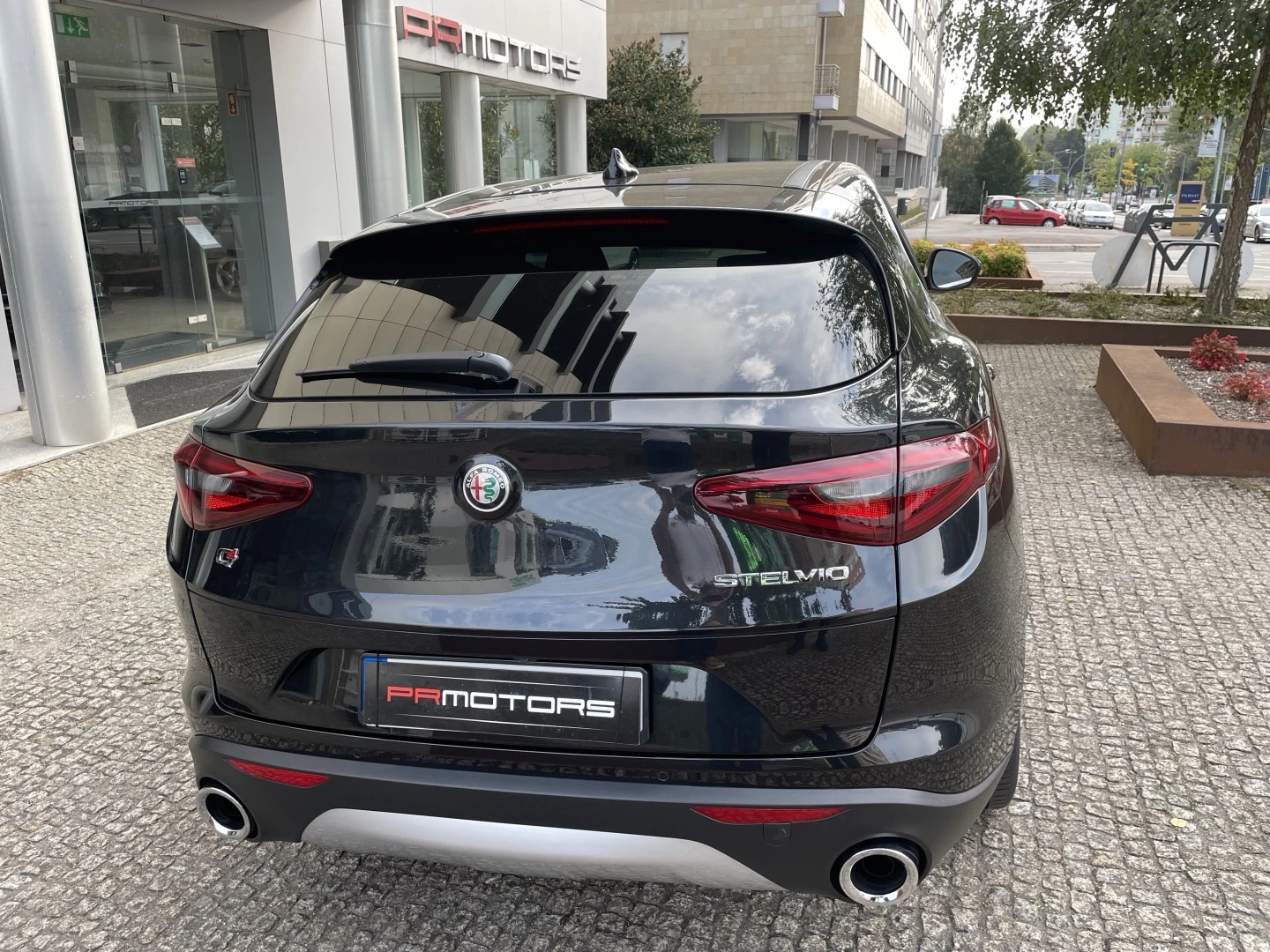 Alfa Romeo Stelvio 2.0 Turbo 16V AT8-Q4 First Edition