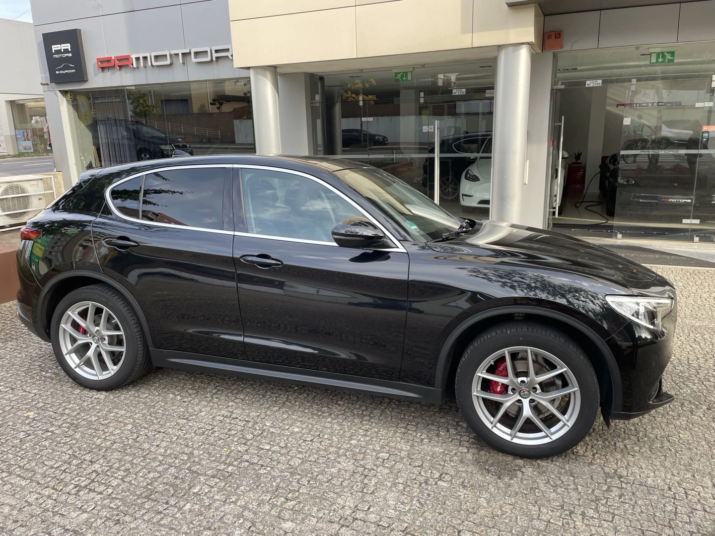 Alfa Romeo Stelvio 2.0 Turbo 16V AT8-Q4 First Edition