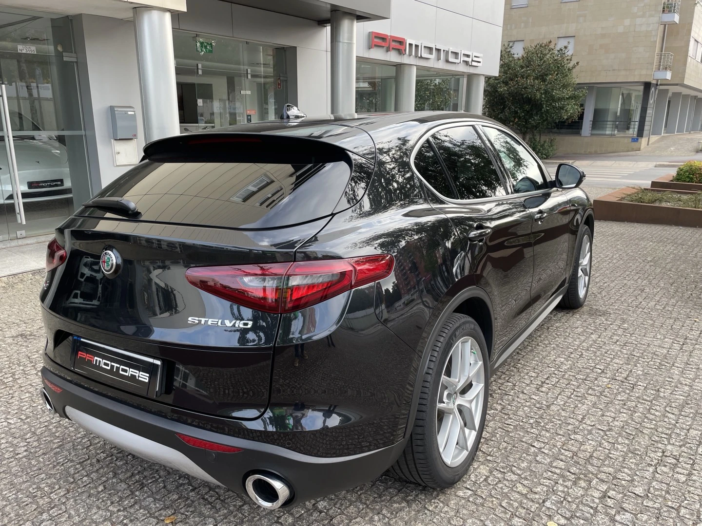 Alfa Romeo Stelvio 2.0 Turbo 16V AT8-Q4 First Edition