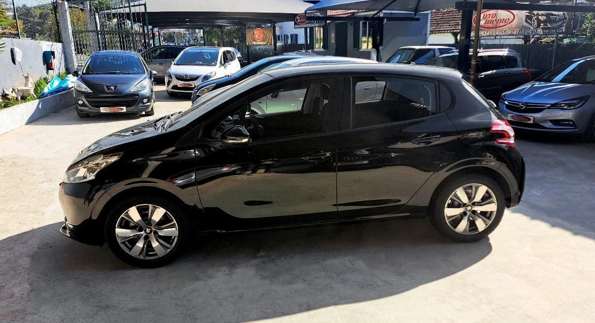 Peugeot 208 1.4 HDi SE Style