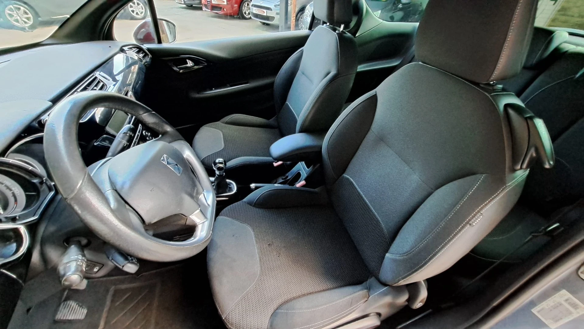 Citroën DS3 1.6 e-HDi So Chic