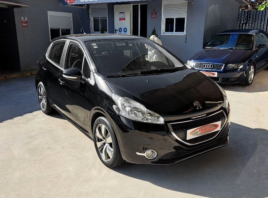 Peugeot 208 1.4 HDi SE Style