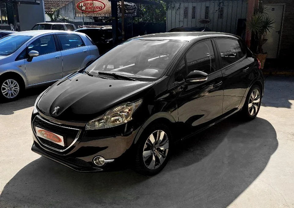 Peugeot 208 1.4 HDi SE Style