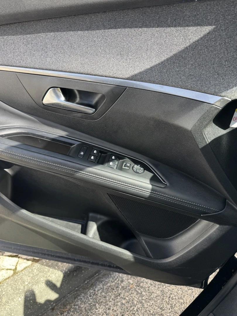 Peugeot 5008 1.2 PureTech Allure Pack