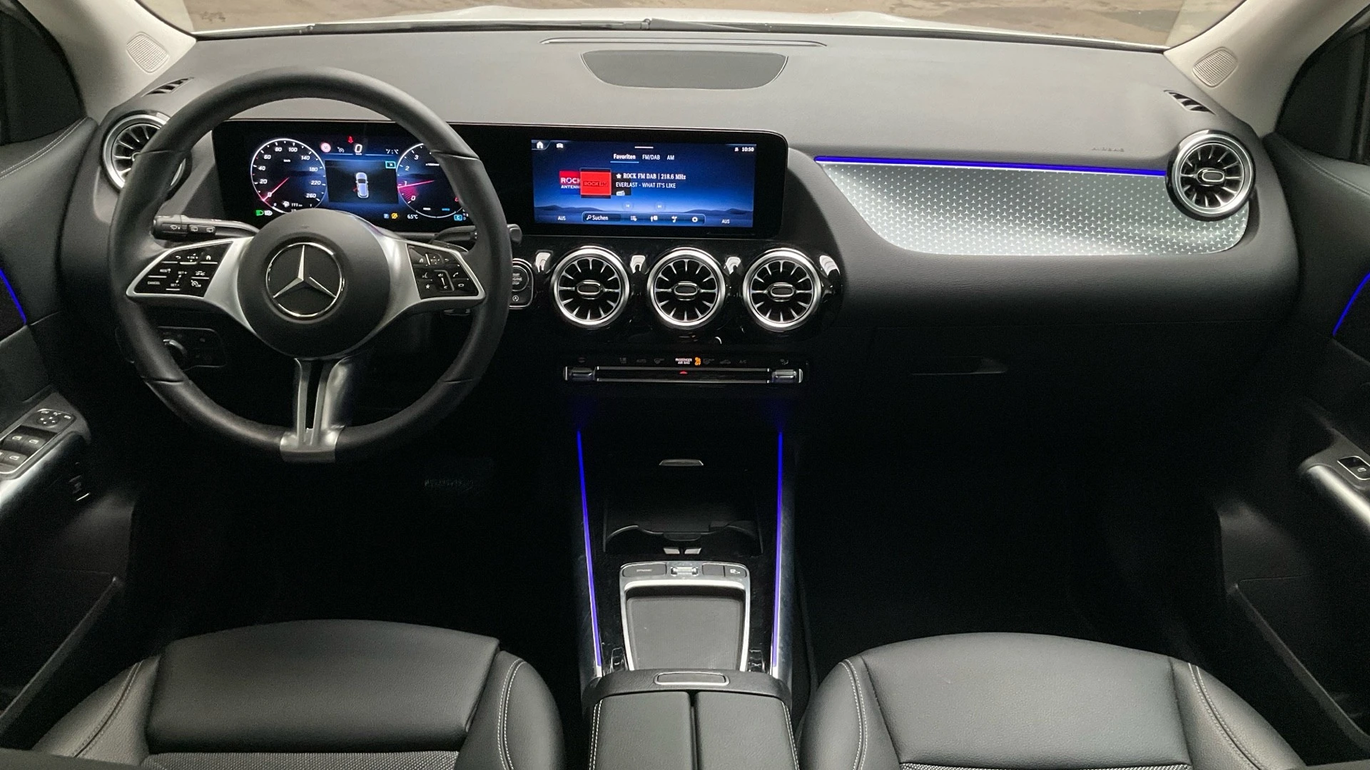 Mercedes-Benz GLA 200 Progressive