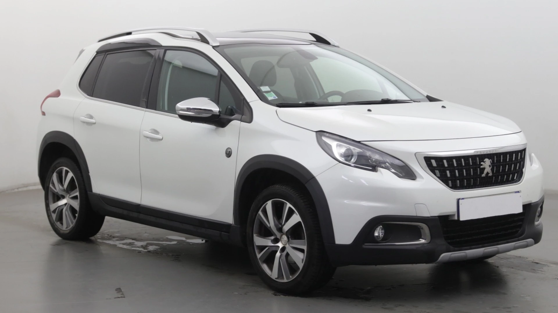 Peugeot 2008 1.2 PureTech Crossway