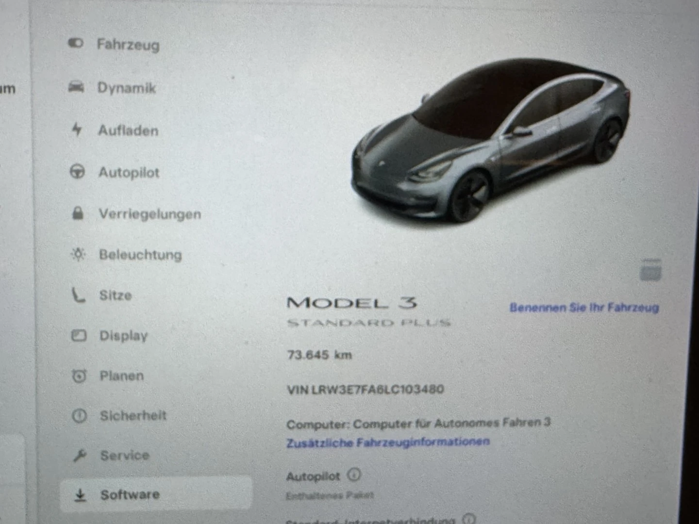 Tesla Model 3 Standard Range Plus RWD