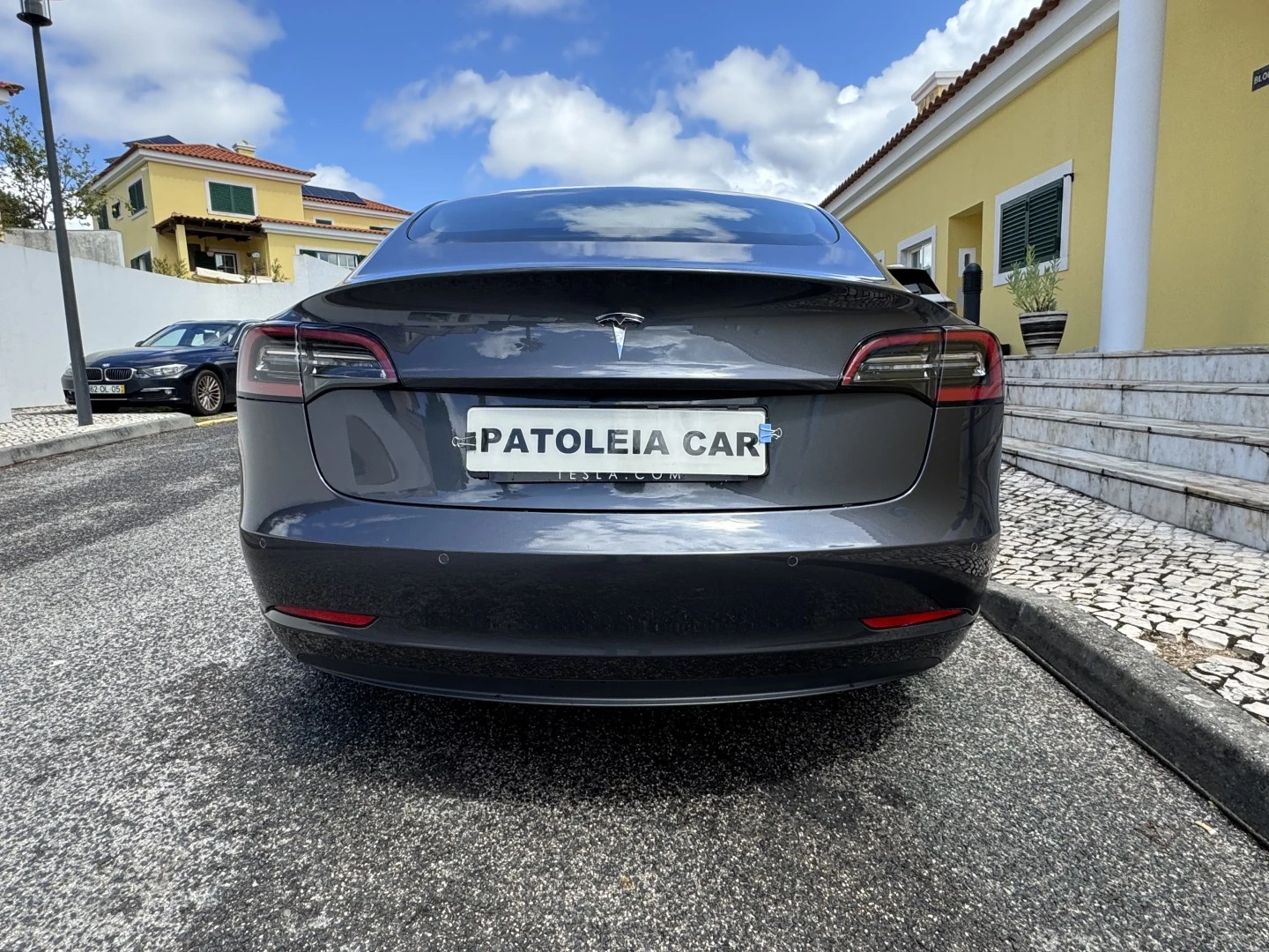 Tesla Model 3 Standard Range Plus RWD