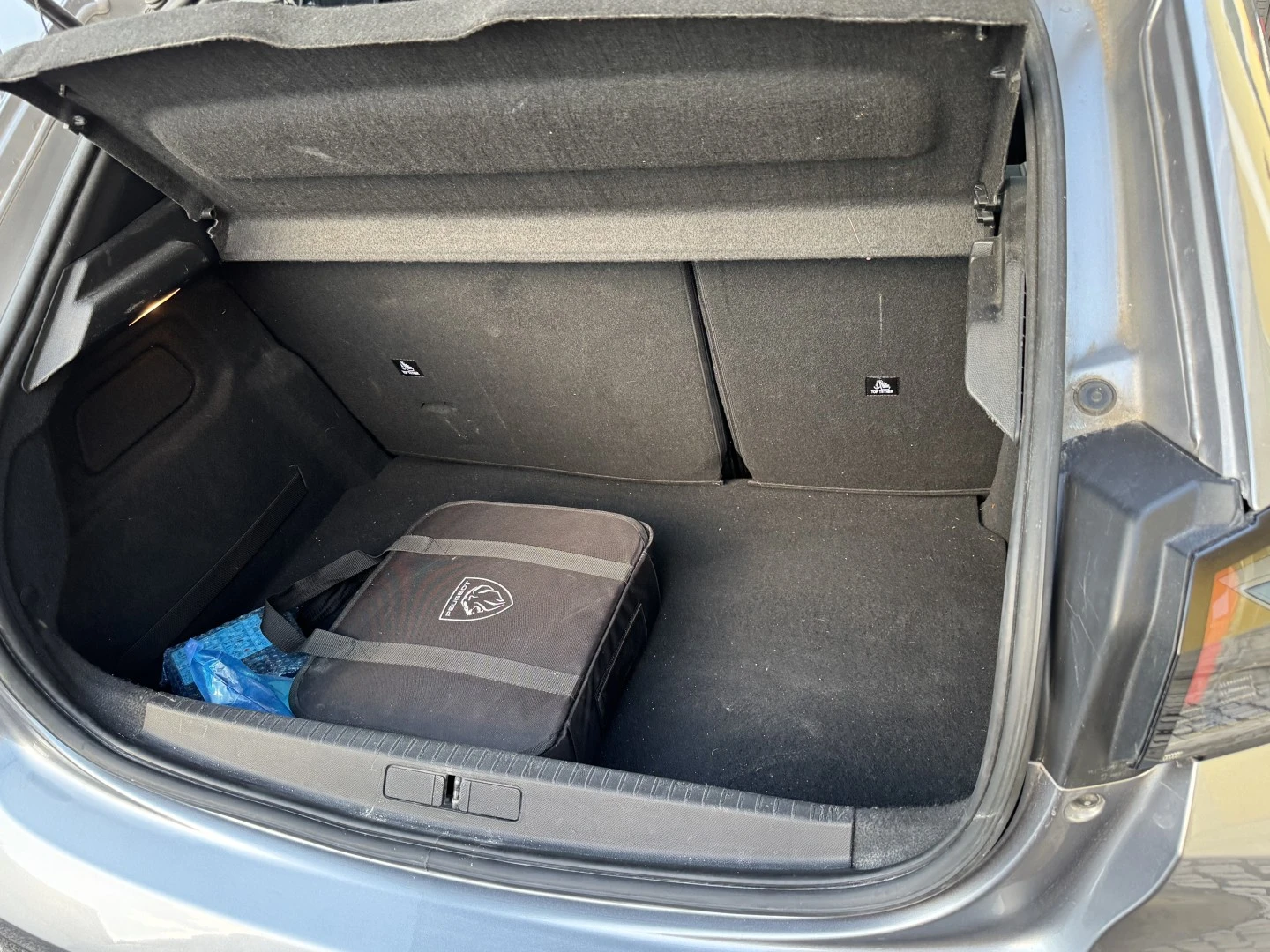 Peugeot e-208 50 kWh Allure