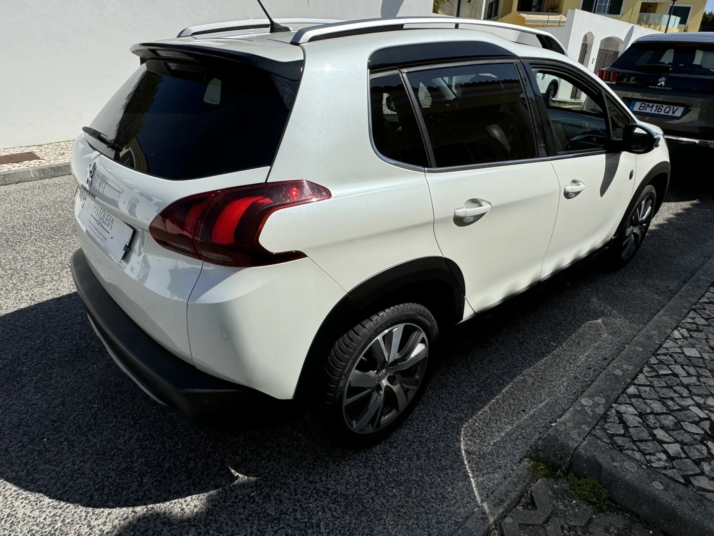 Peugeot 2008 1.2 PureTech Crossway