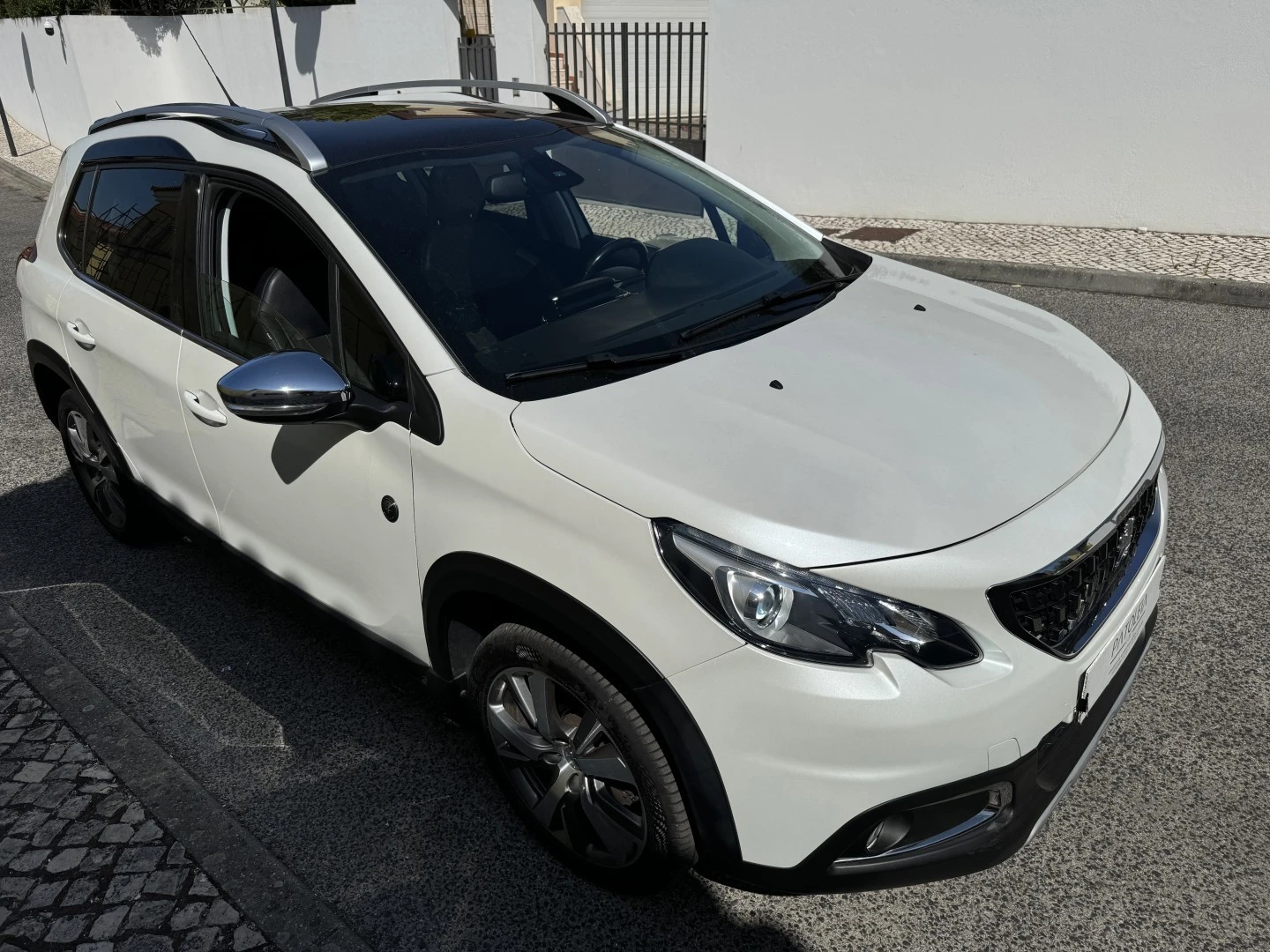 Peugeot 2008 1.2 PureTech Crossway