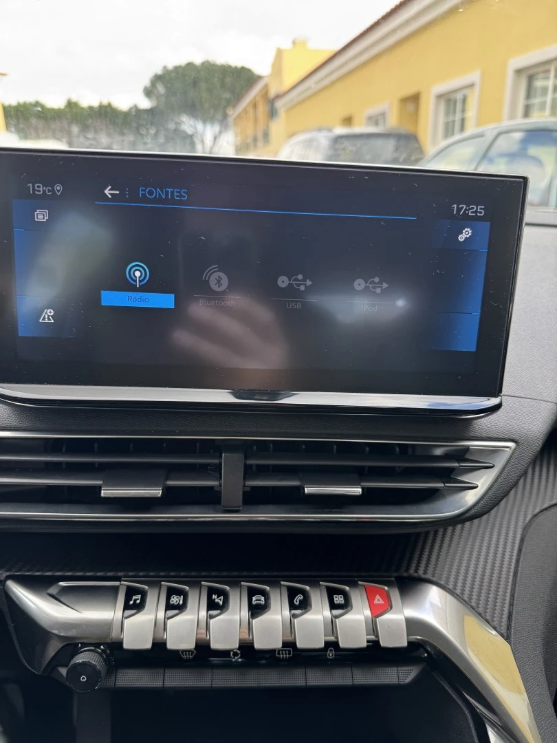 Peugeot 3008 1.2 PureTech Allure EAT8
